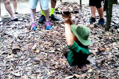 Full Day Tour: Cu Chi Tunnels and Mekong Delta Tour